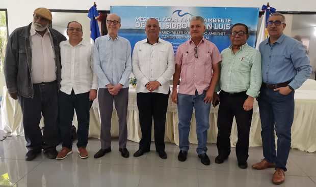 Gobierno apoya Mesas del Agua de comunidades en Sabana de Guabatico.
