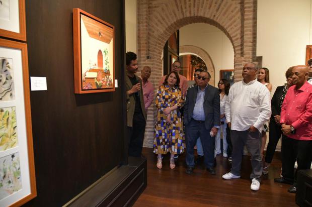 Cronistas de arte exploran las colecciones del museo Casa Mella-Russo en una visita guiada especial