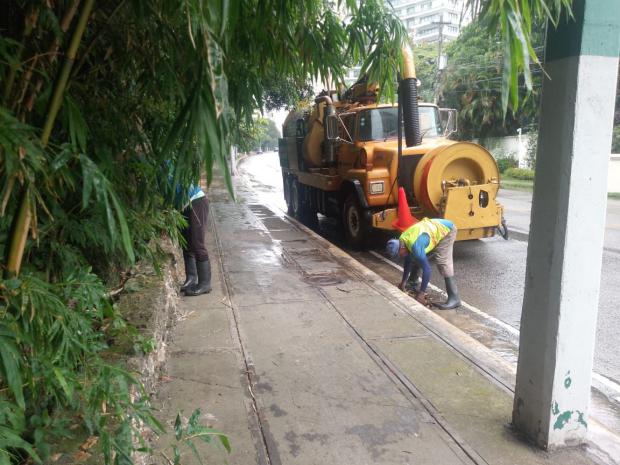 Alcaldía del DN mantiene operativos preventivos de limpieza para mitigar efectos de lluvias