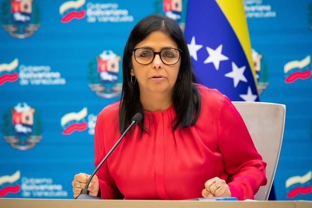 Venezuela denuncia el bloqueo de diez millones de dólares transferidos a Covax,