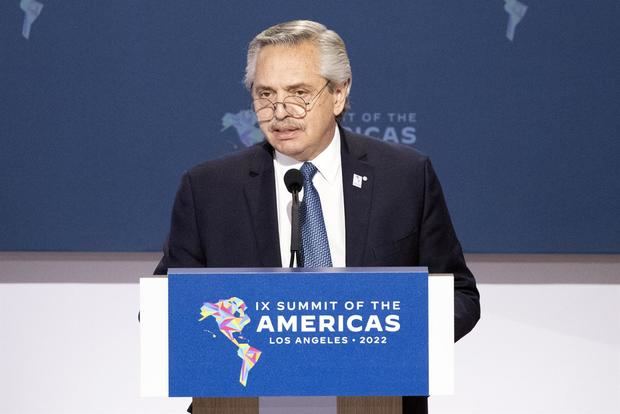 El presidente de Argentina, Alberto Fernández durante la sesión plenaria de la Cumbre de las Américas.