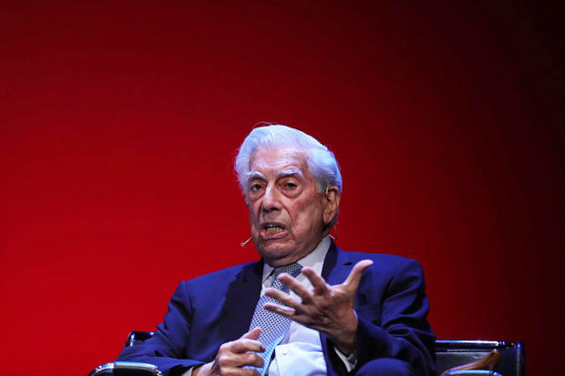 En la imagen el escritor peruano Mario Vargas Llosa.