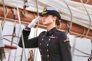 La princesa Leonor inicia su formación militar en un buque escuela de la Armada española