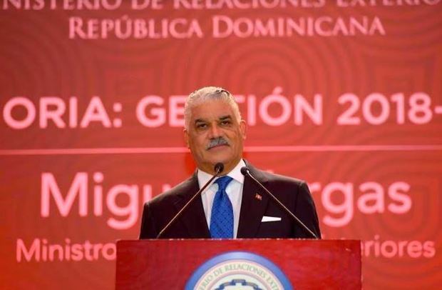 Miguel Vargas, ministro de Relaciones Exteriores durante la presentación de sus memorias de gestión del año 2018-2019.