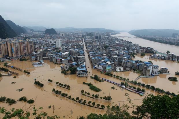 Vista aérea de las inundaciones que afectan a la localidad de Liuzhou en China. Cientos de miles de personas han sido desplazadas de sus hogares en China debido a las inundaciones. Vista aérea de las inundaciones que afectan a la localidad de Liuzhou en China. Cientos de miles de personas han sido desplazadas de sus hogares en China debido a las inundaciones.