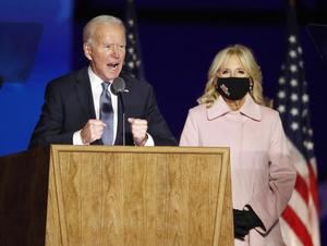 Biden pide a los estadounidenses que extremen precauciones por Acción de Gracias