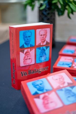 Pablo Gómez Borbón presentó la novela histórica “Yo, Balaguer”