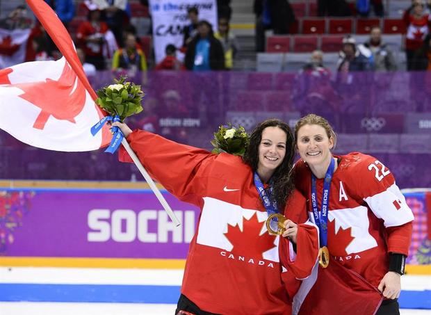 Medallista canadiense califica de 'irresponsable' mantener las fechas de los JJOO.