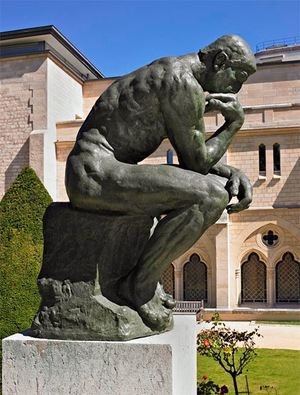 El-pensador de Rodin. -