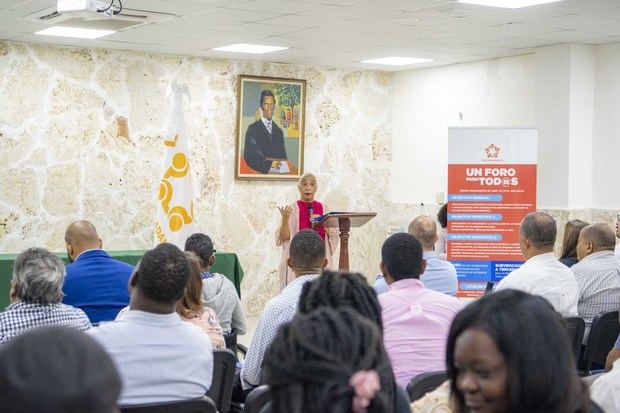 Encuentro foro ciudadano.