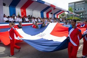 Presidente Luis Abinader apertura el “Mes de la Patria 2025” honrando la memoria de Juan Pablo Duarte
 