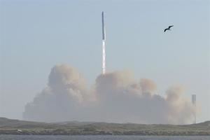 Aeronaves fueron mantenidas en tierra tras la explosión del cohete Starship en EEUU