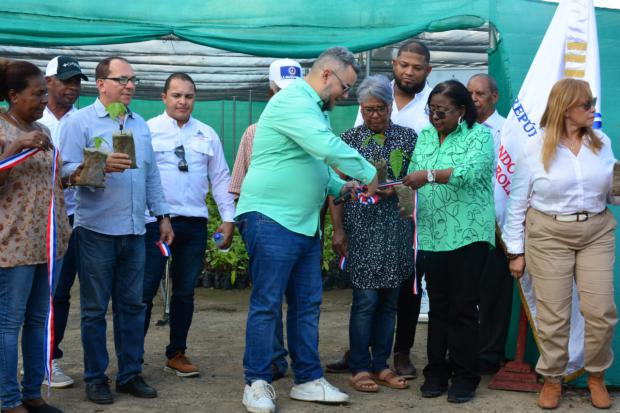 Gobierno Dominicano impulsa el sector cacaotero ante el auge de precios internacionales del cacao