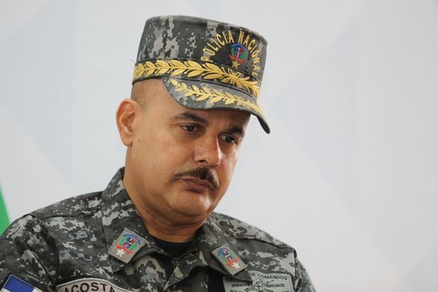 General de la Policía Nacional José Acosta Castellanos.