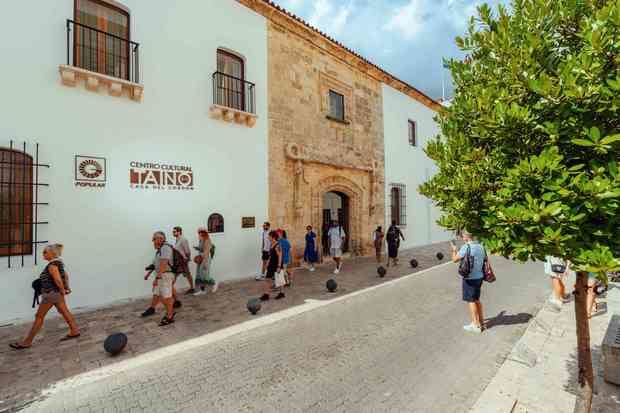 El 13% de los visitantes al Centro Cultural Taíno Casa del Cordón fueron turistas provenientes de 34 países.