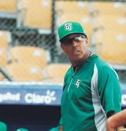 Las Estrellas Orientales mantienen al técnico venezolano José Alguacil.