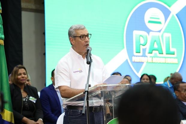 El PAL proclama a Castillo como su candidato a la Presidencia en 2020.