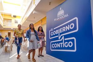 Familias destacan papel del Plan Social en inicio del programa “El Gobierno Contigo”