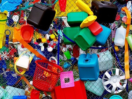 ADN cambiará plásticos por juguetes desde el viernes 29 al domingo 31 próximo.