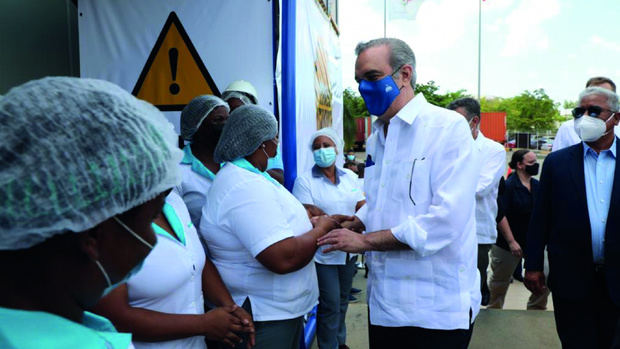 presidente Luis Abinader aseguró este martes que las iniciativas e inversiones empresariales generan oportunidades.