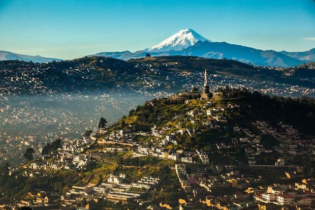Ciudad de Ecuador busca ser el 'jardín del mundo' tras su devastación en 1949.
