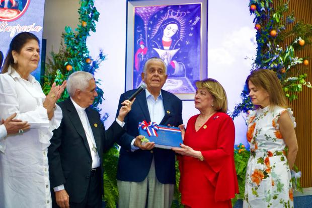 Presentan “La que eligió su pueblo”, un homenaje al centenario de la coronación de la Virgen de la Altagracia