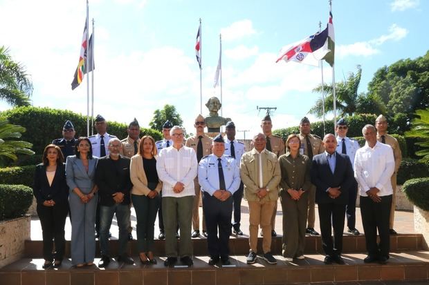 Representantes de la ONAPREP y las Escuelas Vocacionales.