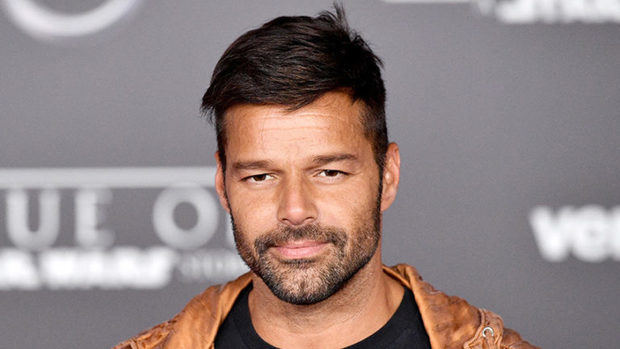 Fundación Ricky Martin envía a RD material médico contra COVID-19.