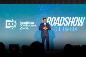 Ministro de Turismo realiza Roadshow en Colombia ante más de 400 turoperadores