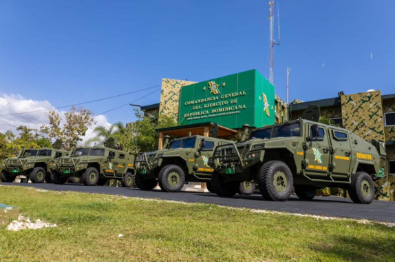 El Gobierno abrirá en abril planta para ensamblar vehículos blindados en San Cristóbal