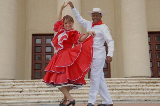 17 artistas se unen para celebrar el legado del bolero dominicano en un concierto sin precedentes.