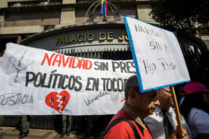 Venezolanos se movilizan en protesta contra la represión del régimen de Maduro