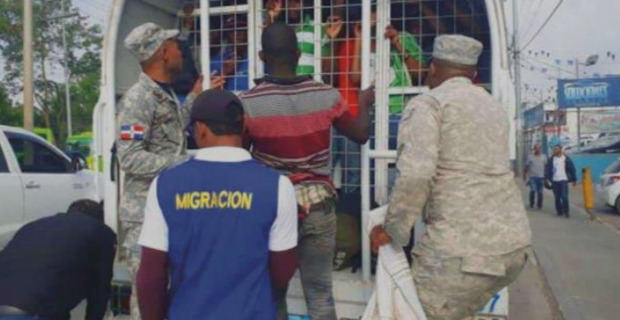 Migración ha deportado a más de 76,000 indocumentados desde comienzos de octubre