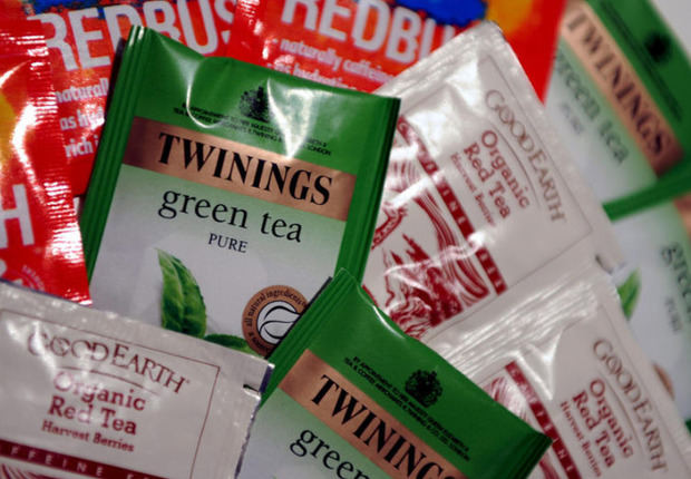 Las bolsitas de té comerciales liberan millones de microplásticos durante su uso