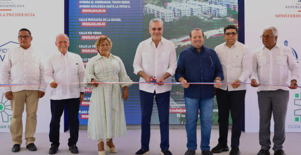 Presidente Abinader lidera inauguraciones en Ciudad Juan Bosch y el Infotep con inversión de más de RD 794 millones