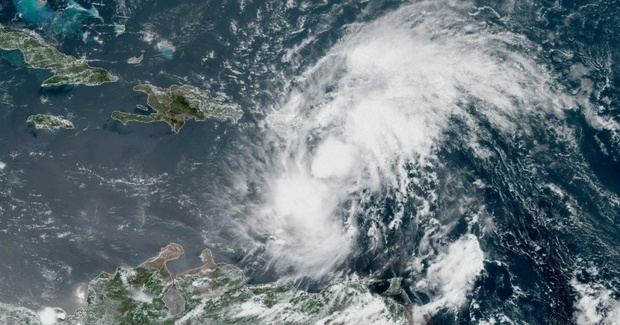 La mayoría de la costa del Caribe en alerta roja por la tormenta 'Isaías'