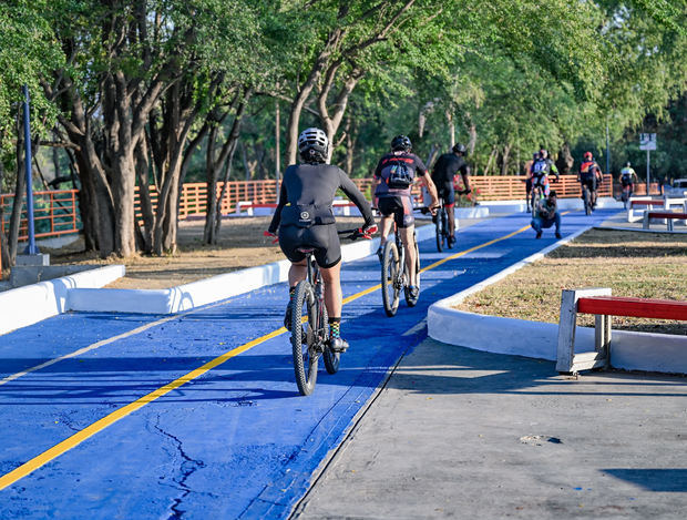 Santiago impulsa el ciclismo ecológico con la bicicletada Bicicleteando por el Yaque