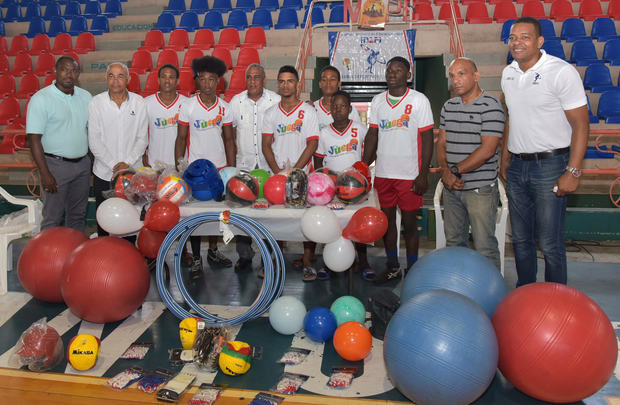 Minerd, Fedoclubes e Inefi celebran por todo lo alto Día de los Clubes Deportivos Escolares.
