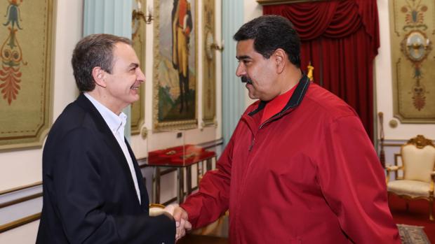 Zapatero y Maduro en el palacio de Miraflores
