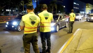 Digesett fiscaliza a más de 8,000 conductores durante operativos nocturnos