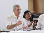 Presidente Abinader escucha necesidades comunitarias en Nagua y presenta soluciones viales y agrícolas