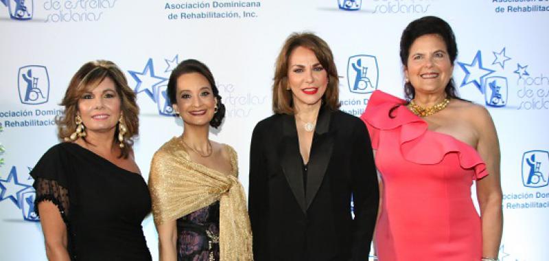 Marina Román, Margarita Moronta, Milagros Germán y Sonia Villanueva de Brouwer